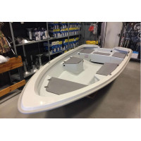 Моторная лодка ASTRA 415